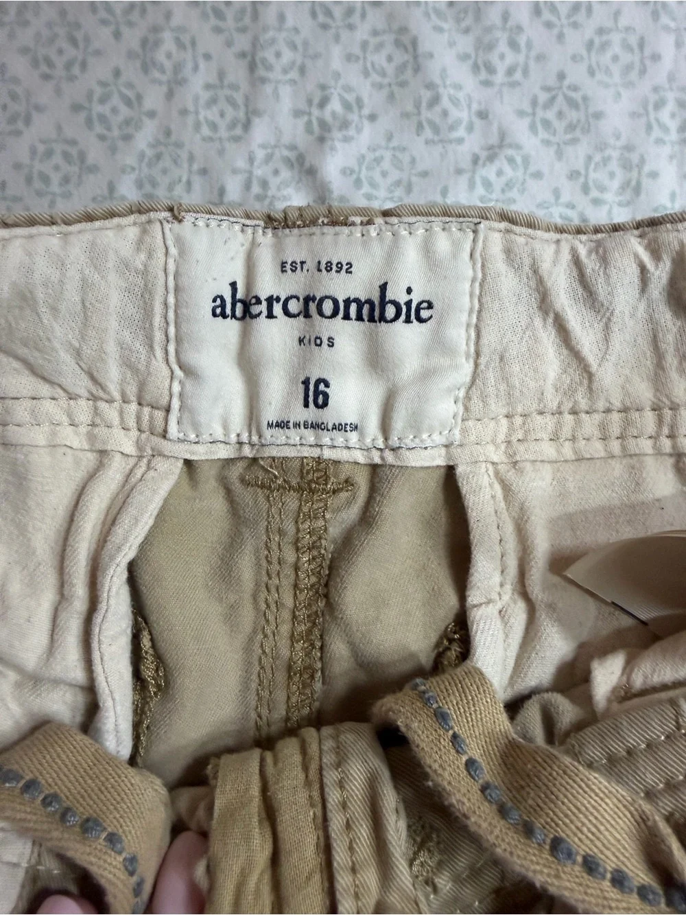 abercrombie kids casual cargo